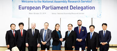 European Parliament Delegation Visits NARS