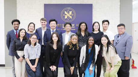 국회입법조사처－조지워싱턴대 한국학 연구소 학생단 방문 사진